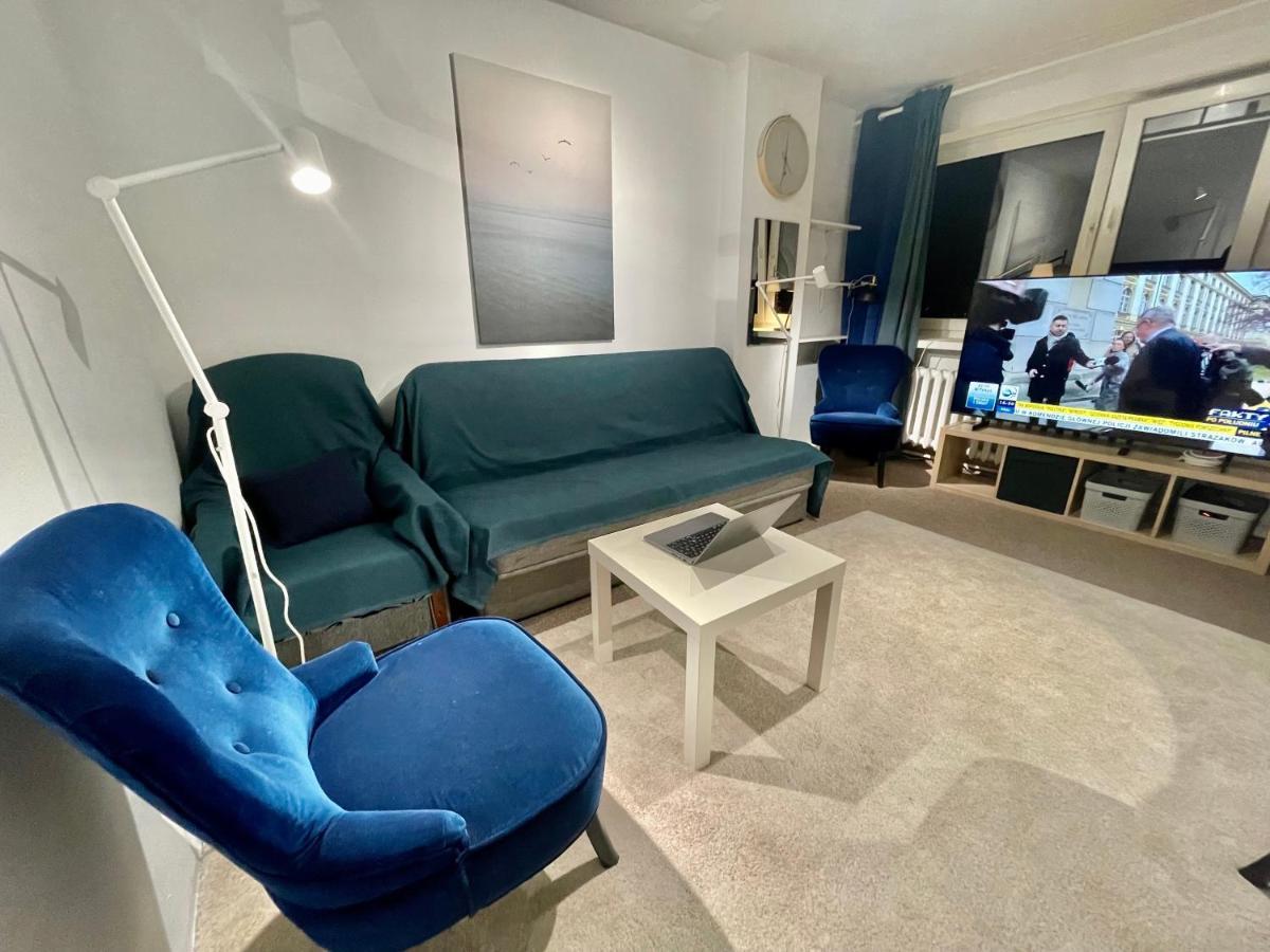 Butas Blue 3 Metro Wifi 1 Gbs 75'tv Netflix Hbo Max Appletv Amazon Warsaw