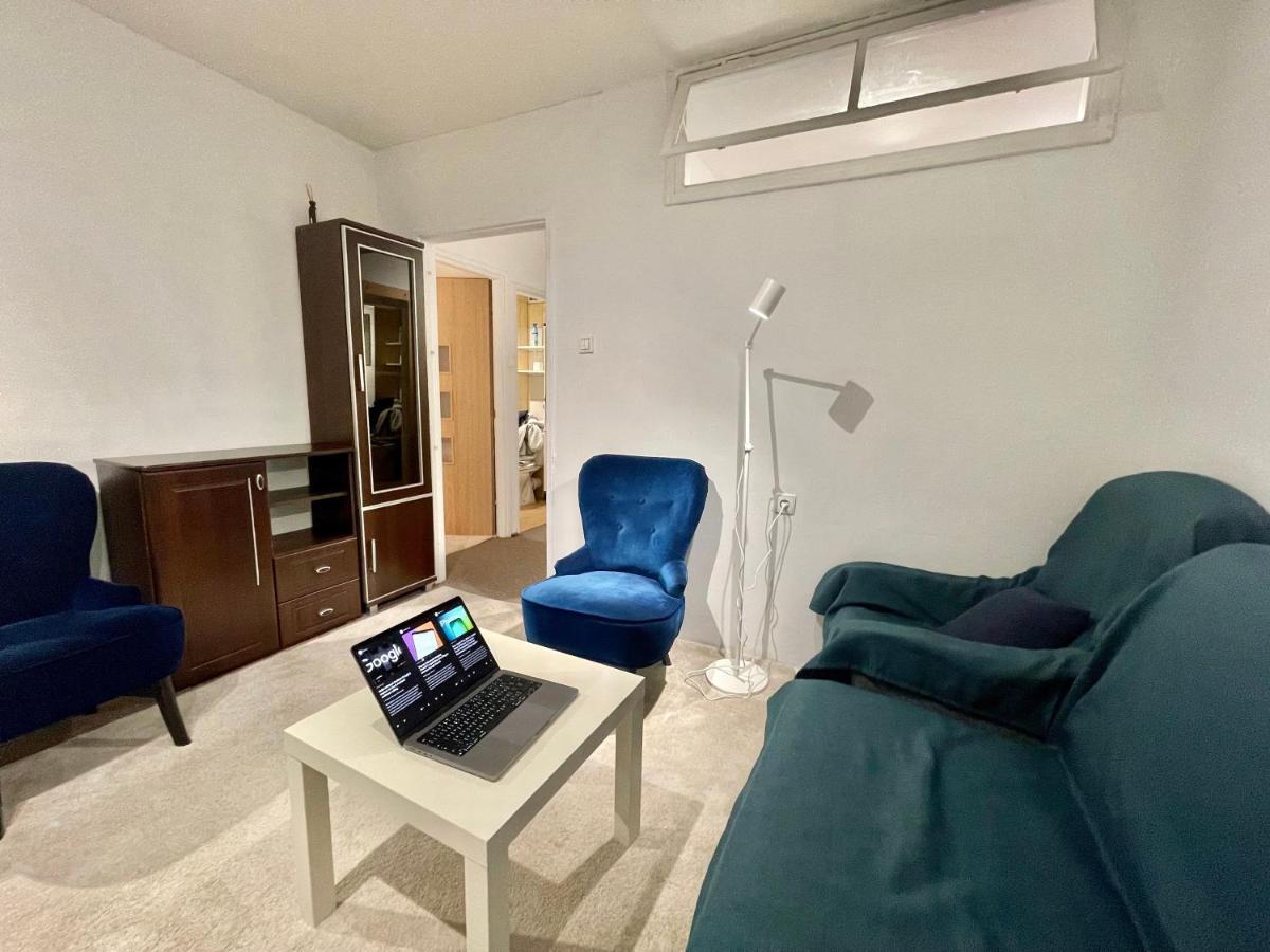 Blue 3 Metro Wifi 1 Gbs 75'tv Netflix Hbo Max Appletv Amazon Butas